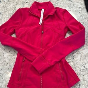 Lululemon neon pink define